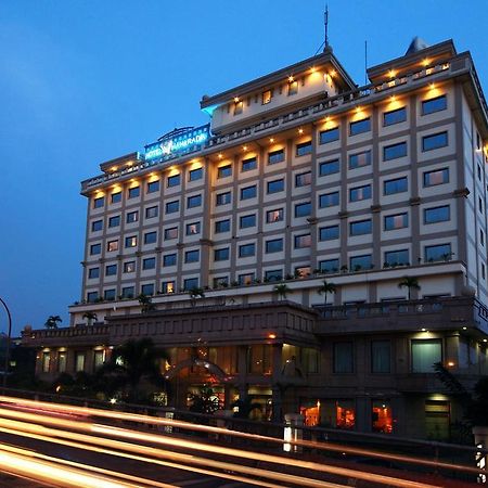 Hotel Maharadja Jakarta Buitenkant foto